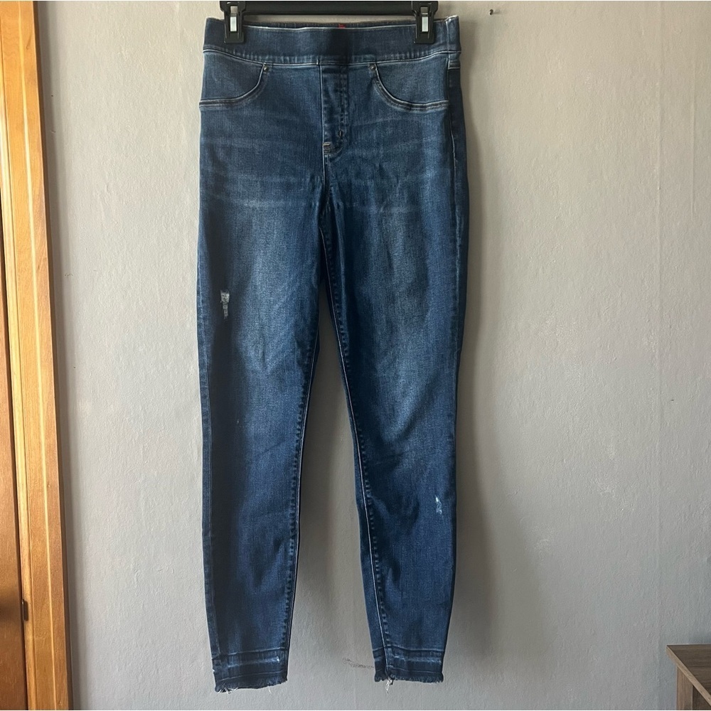 Spanx Medium Wash Distressed High Rise Jeggings Size Medium